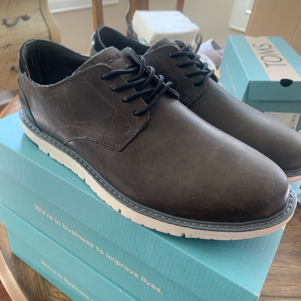 TOMS Navi Dress Shoe Men’s 10 Charcoal/Black